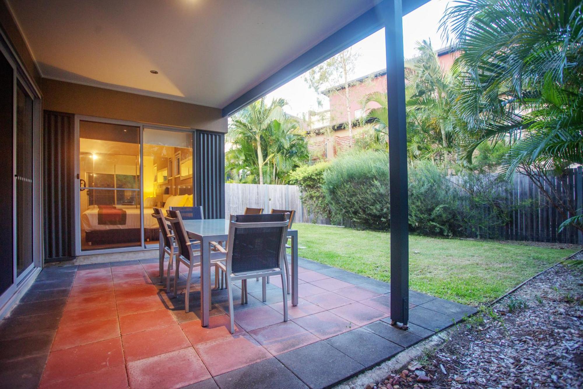 הוילה Urangan Quarterdecks Retreat חדר תמונה