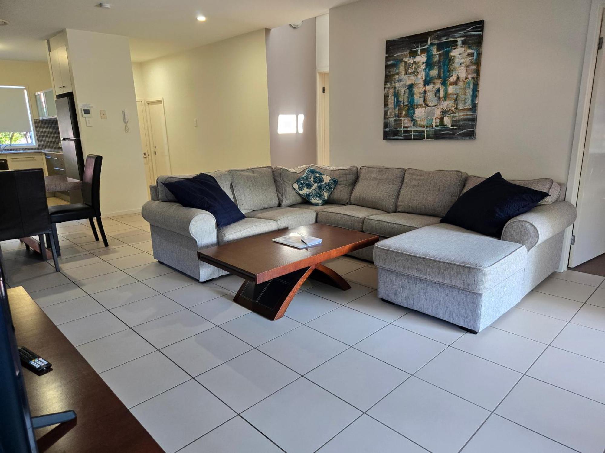 הוילה Urangan Quarterdecks Retreat מראה חיצוני תמונה