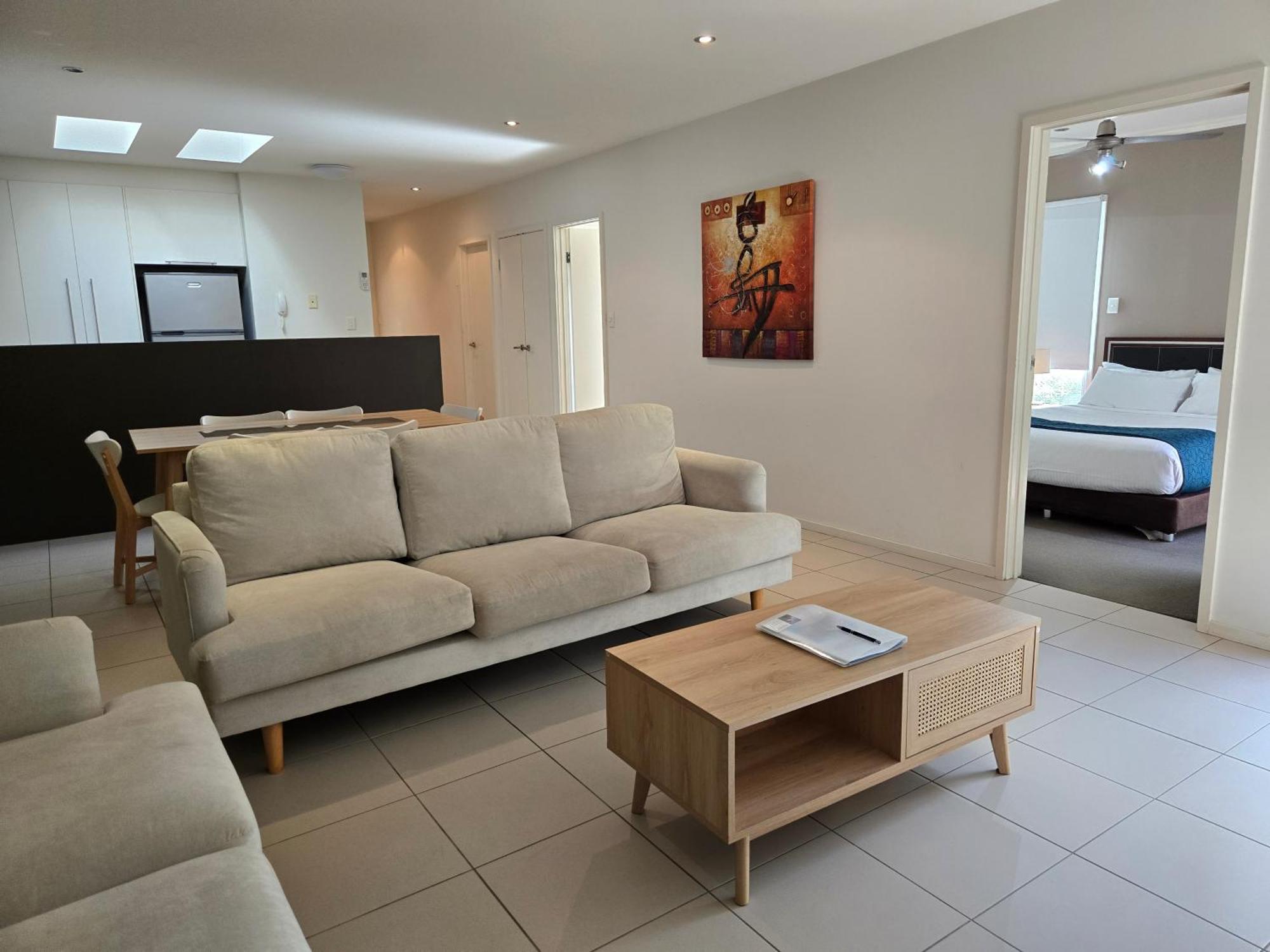 הוילה Urangan Quarterdecks Retreat מראה חיצוני תמונה