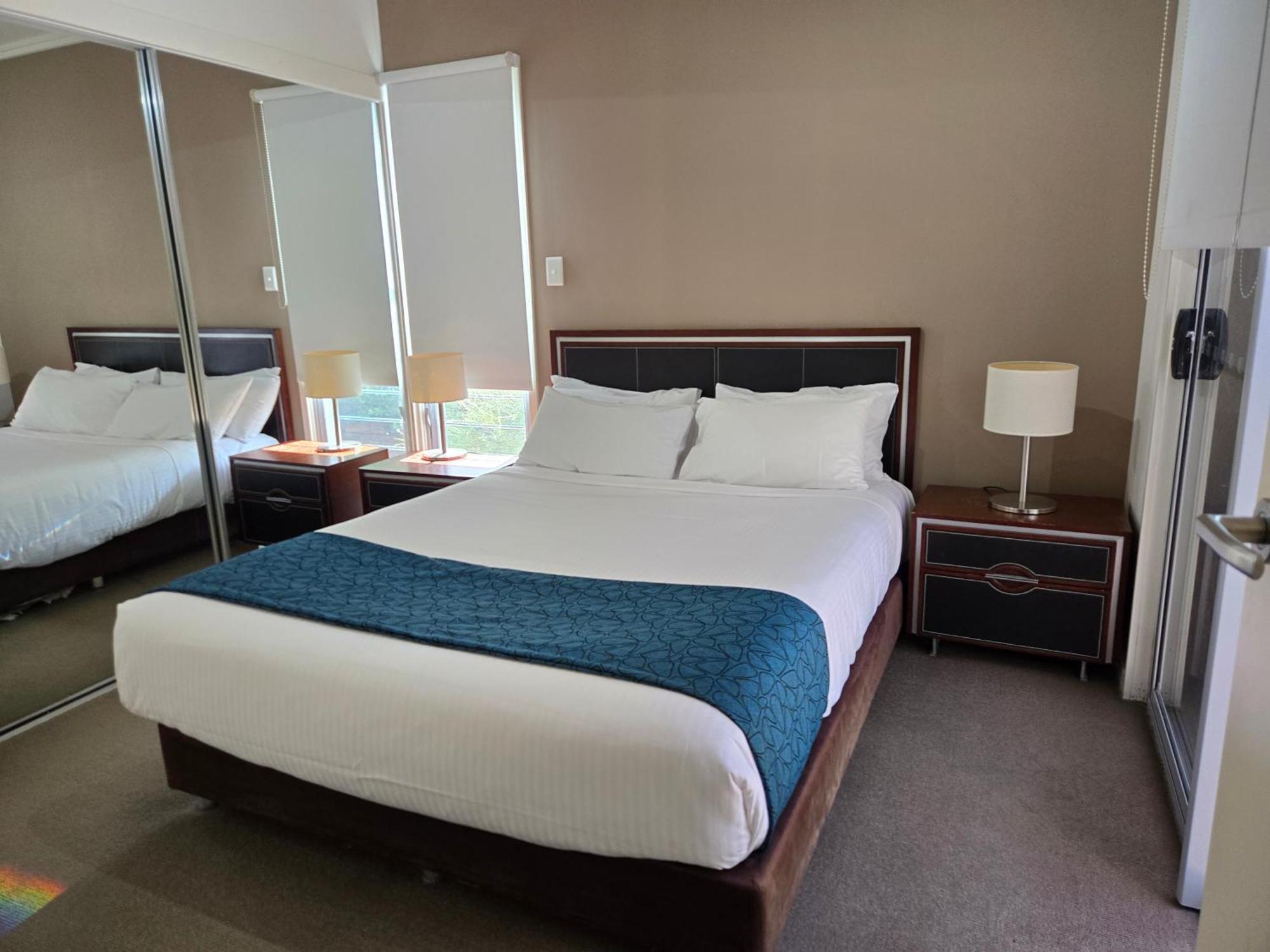 הוילה Urangan Quarterdecks Retreat מראה חיצוני תמונה